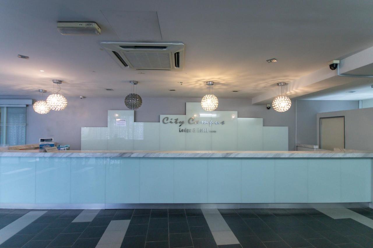 Oyo 90150 City Campus Lodge & Hotel Куала-Лумпур Экстерьер фото